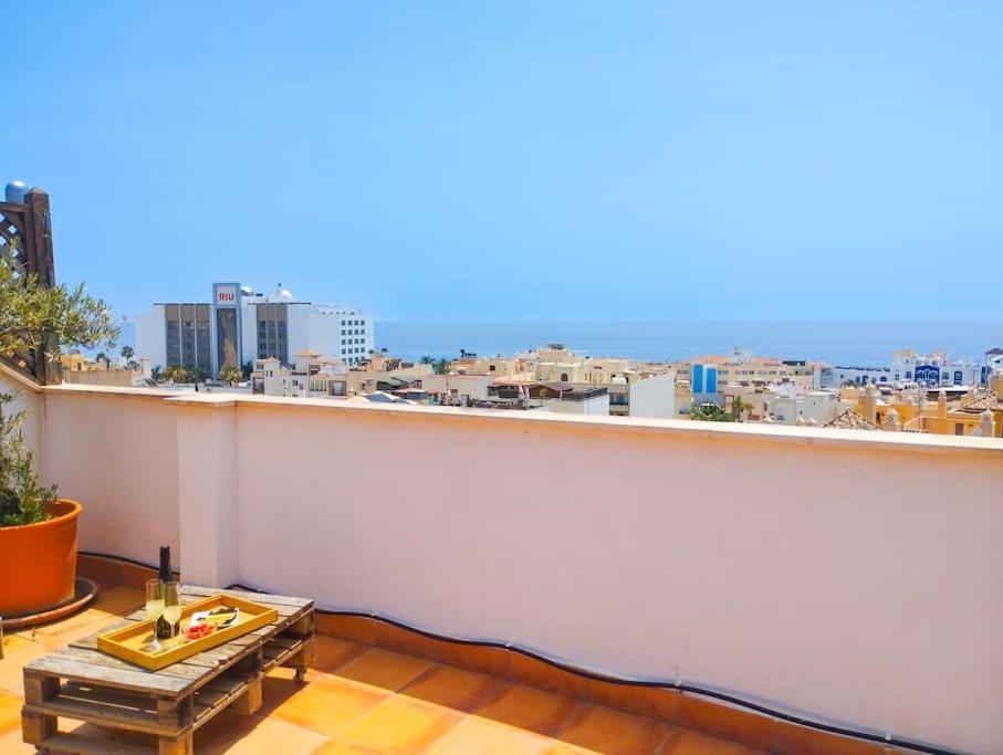 Penthouse With Jacuzzi And Spectacular Sea Views Apartment Nerja Bagian luar foto