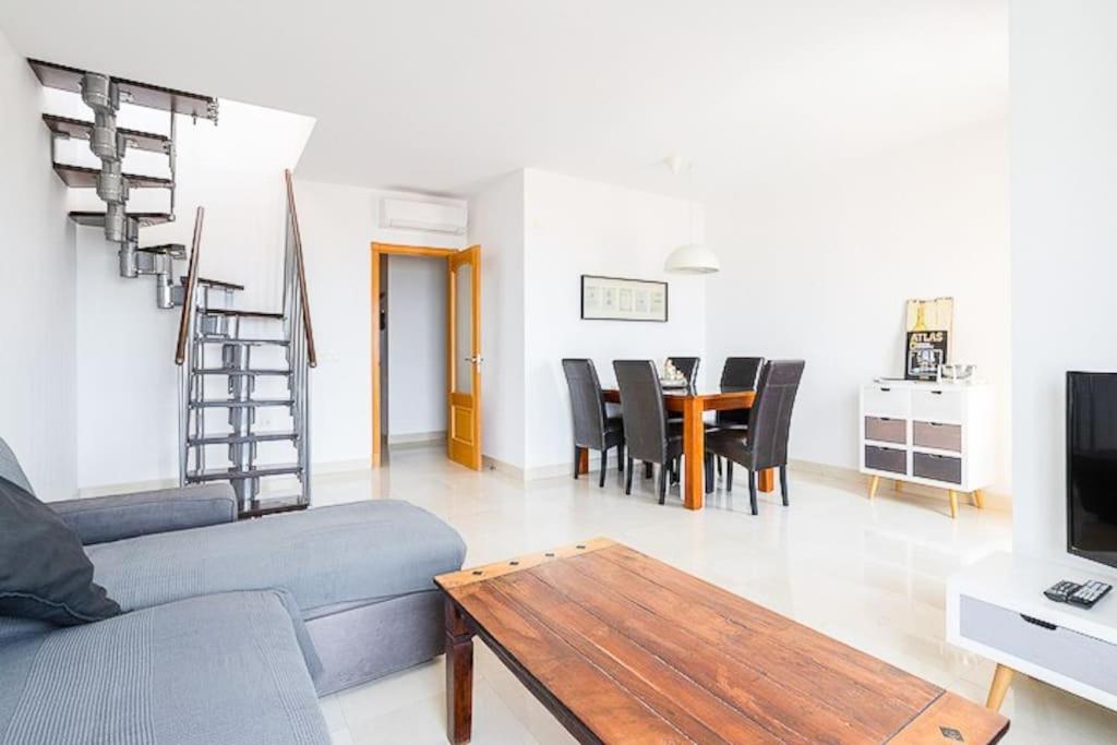 Penthouse With Jacuzzi And Spectacular Sea Views Apartment Nerja Bagian luar foto